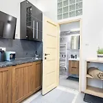 Little Joe Apartment